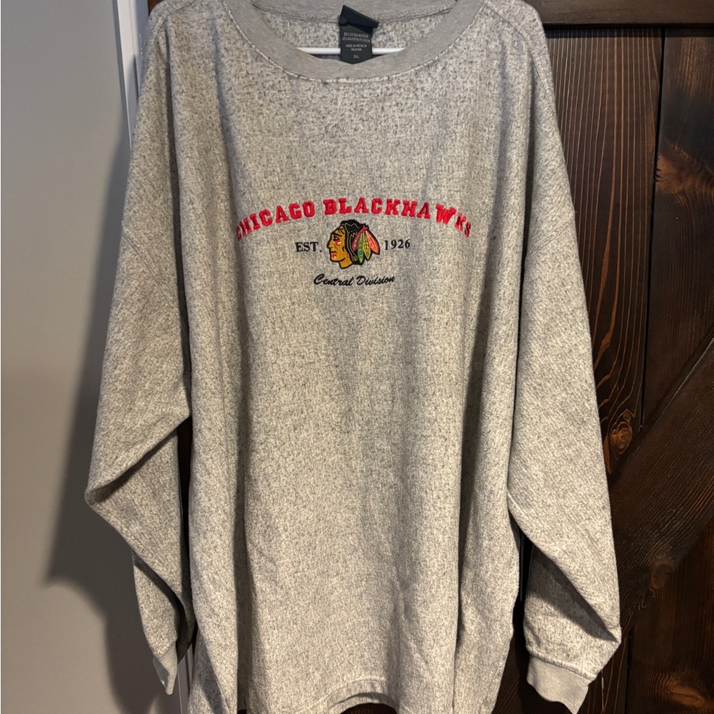 Chicago blackhawks long sleeve super comfy